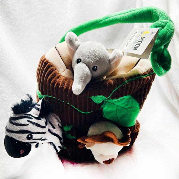 MOON & STARS Multi Piece Plush Safari Animals w/Tree Trunk Carrier, NWT - Picture 2 of 14